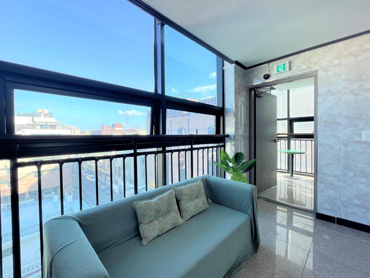 Hy Choi Hostel Seogwipo Bagian luar foto