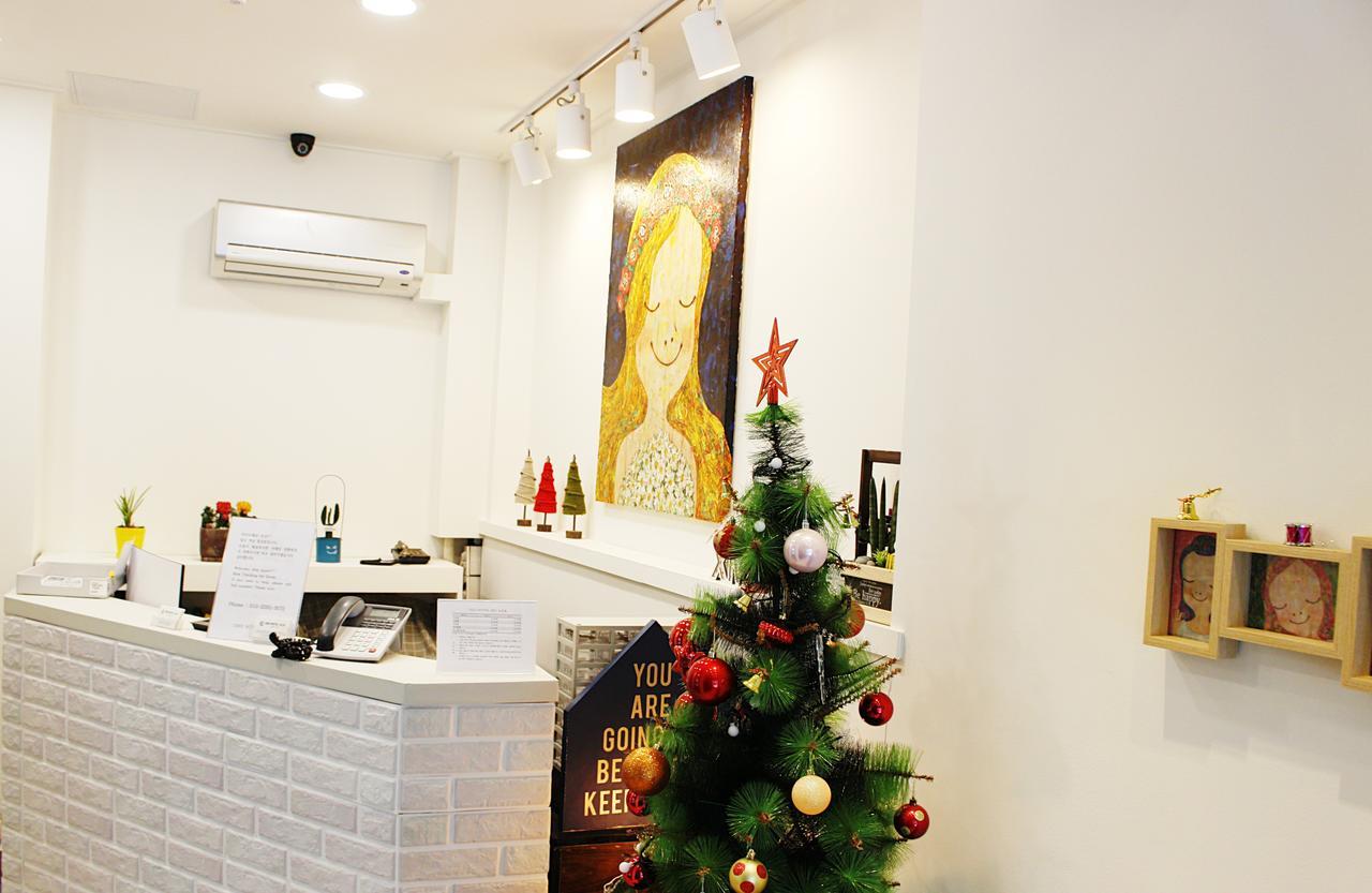 Hy Choi Hostel Seogwipo Bagian luar foto